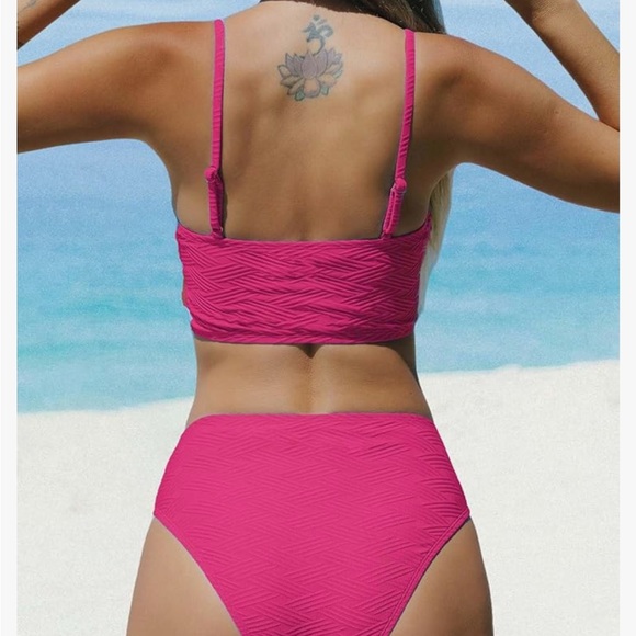 Brand New Cupshe bathing suit! - Picture 7 of 8